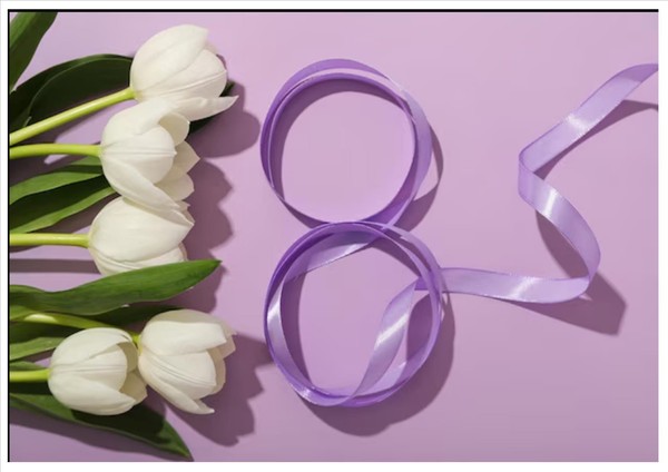 Праздничная игровая программа «Нет моей мамы лучше на свете»