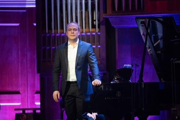 Даниил Саямов