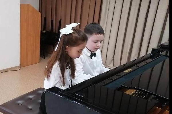 «Весенний вальс»