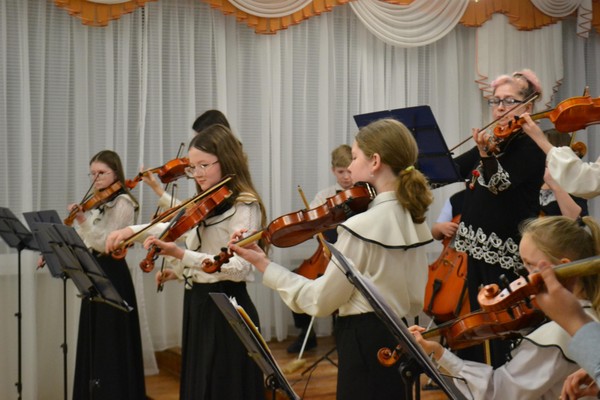 «Мелодии весны для вас...»