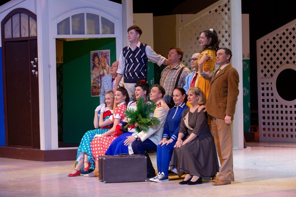 Спектакль «Покровские ворота»