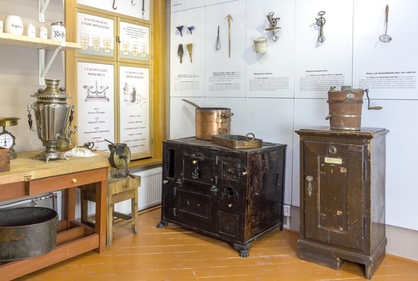 Экскурсия «Долой кухонное рабство!»