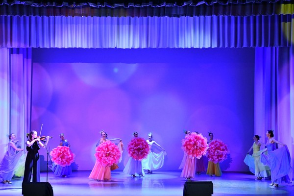 Концерт «Для милых дам»