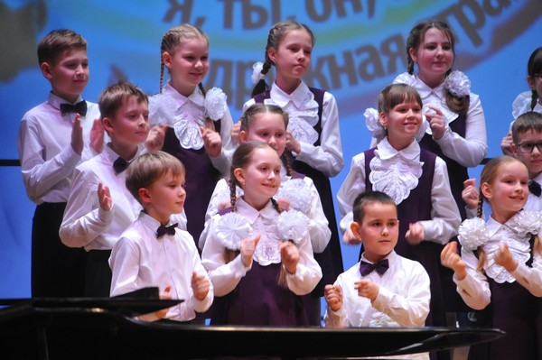 Весенние улыбки