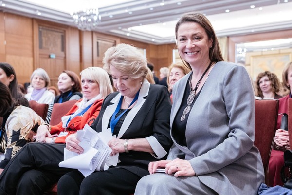 Концертная программа «Женский день»