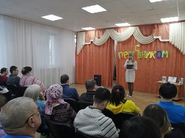 Литературная игра «Женские образы с книжных страниц»