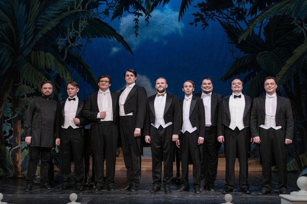 Концертная программа «Ради женщин»