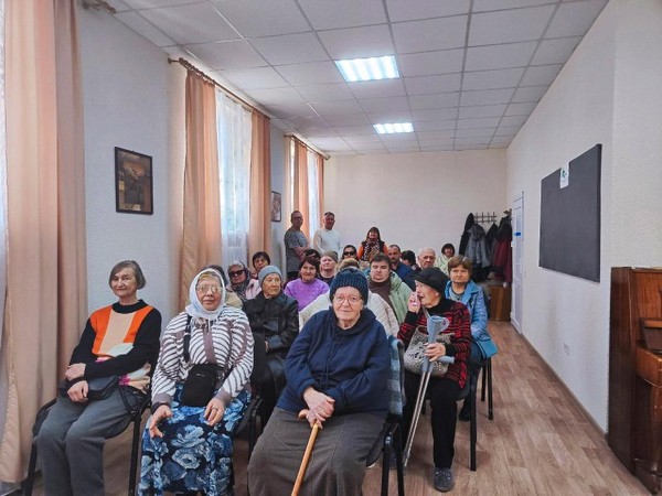 Литературно-музыкальный вечер «Праздник красоты и радости»