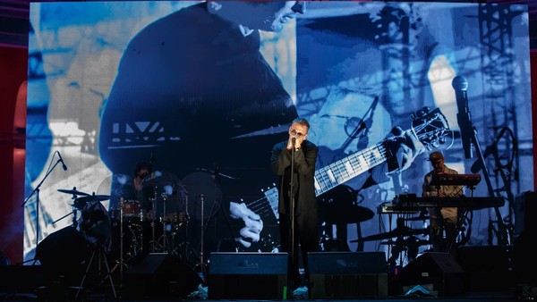 Танцы Минус