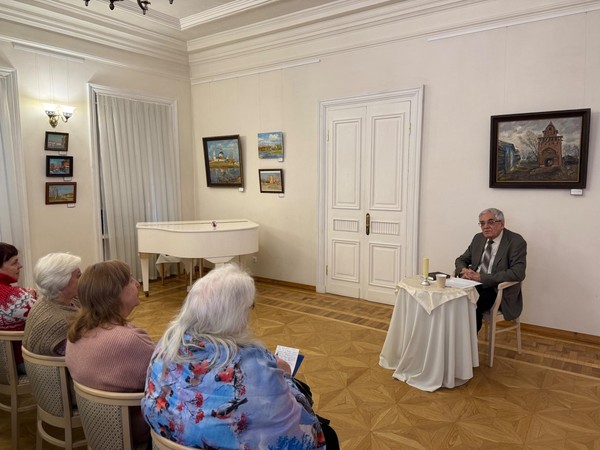 Литературная гостиная Усадьбы купцов Лажечниковых