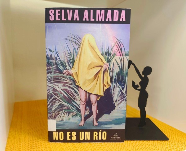 «Не река» и «Ветер смятения»: презентация книг аргентинской писательницы Сельвы Альмады