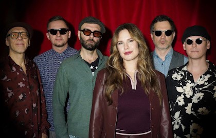 Трибьют культовым вокалисткам современности /Светлана Жаворонкова и Acoustic Soul