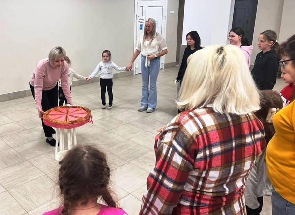 Развлекательная программа «Праздник семейного пирога»