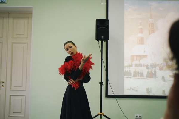 Литературно-музыкальный концерт «Дарите женщинам весну»