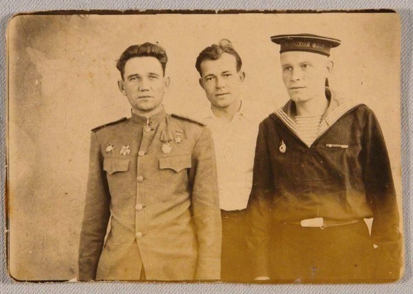 Мини-выставка «Подвигом славны твои земляки»