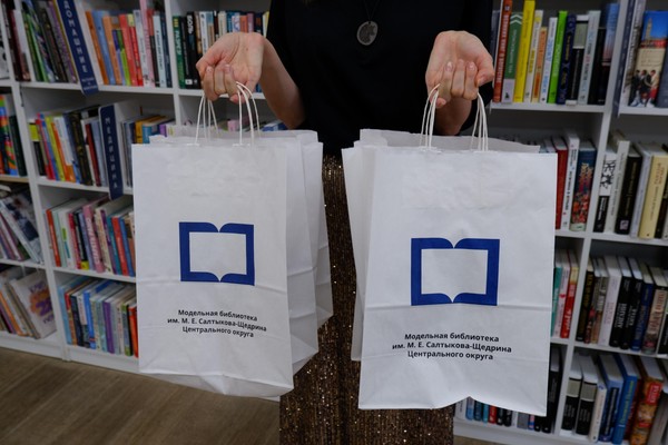 Прием заявок в конкурс читательских отзывов «Между строк»