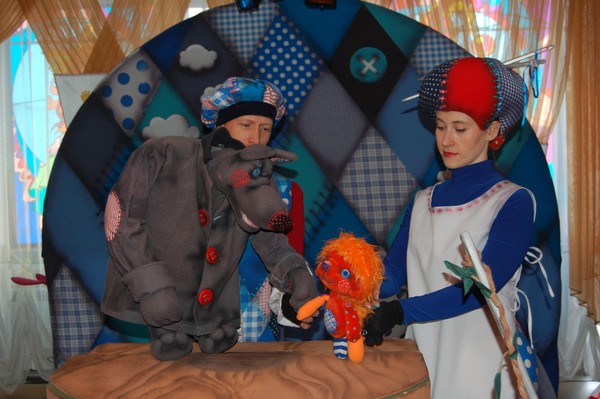 Спектакль «Оранжевый ежик»