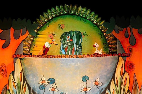 Спектакль «Гусенок»