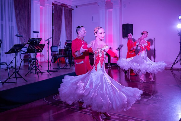 Концерт «Престиж-холл. Мужской взгляд на женский праздник»