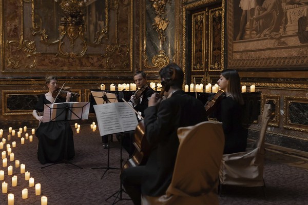 Магия свечей. Шедевры неоклассики: от Ханса Циммера до Людовико Эйнауди