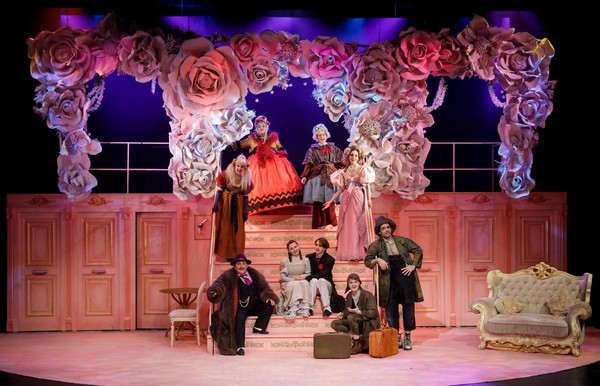 Спектакль «Беда от нежного сердца»