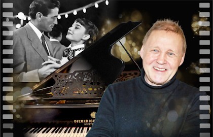 Романтика кино — фортепианные импровизации на крыше Невского: пианист-виртуоз Илья Гончаров. Киновечеринка с фуршетом в музее