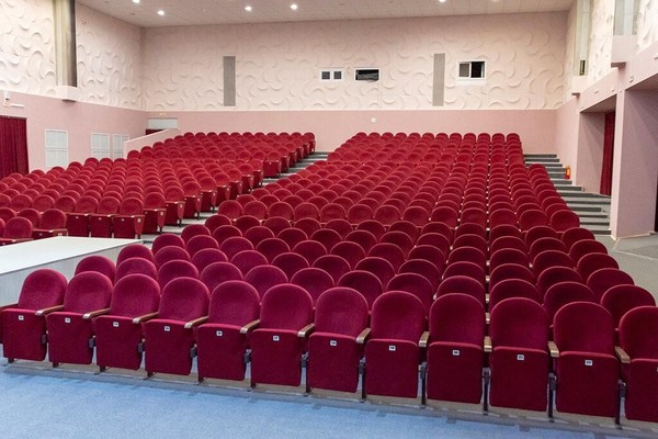 Эстрадный концерт «Мелодии весны»