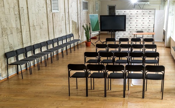 Лекция. Домовые, лешие и прочие «соседи»