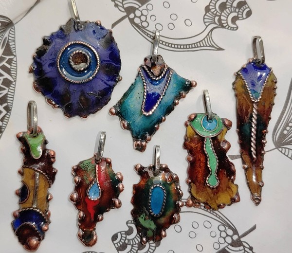 Мастер-класс «Создание украшения из горячей эмали на меди»