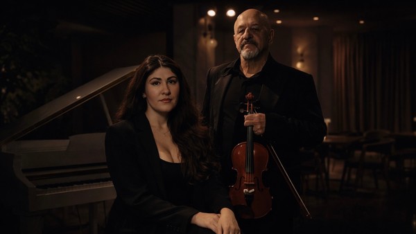 Скрипка и рояль: дуэт, сотканный из тишины и откровений