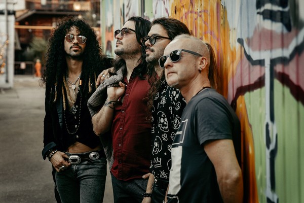 Classic Rock Legends Show. 100% Rock Hits c JoinTrip