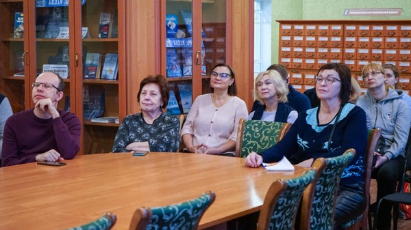 Неформальная лекция «Женское движение и праздник 8 Марта на Мурмане»