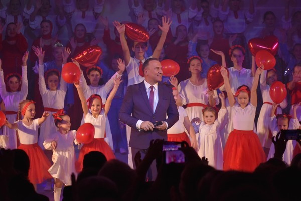 Праздничный весенний концерт «Дорогим, любимым...»