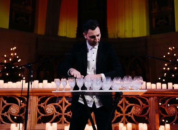 Концерт при свечах: От Баха до Scorpions. Стеклянная арфа, орган, голос