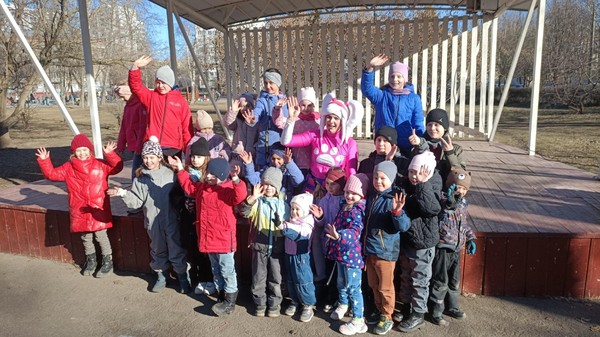 Интерактивно-познавательная программа «В её сердце свет и радость!»