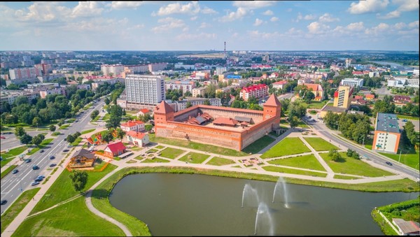 Трансфер из Минска в замки Мира, Несвижа, Лиды и Новогрудка