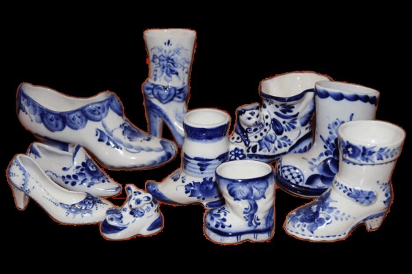 Выставка «Изящный шаг: история в миниатюре»