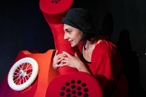 Спектакль «Папа ищет работу»