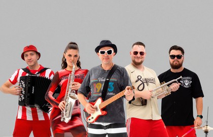 Группа «Хитобои​»