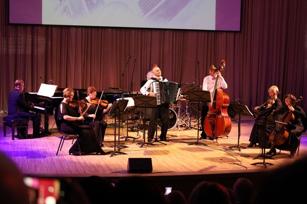 Ансамбль «Виртуозы Красноярска». Парижские тайны