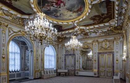 Романтический джаз во дворце при свечах