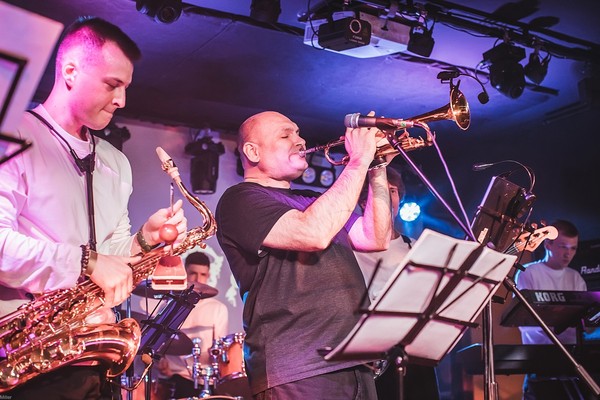 Праздничный концерт