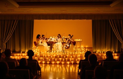 Вечер в Париже при свечах