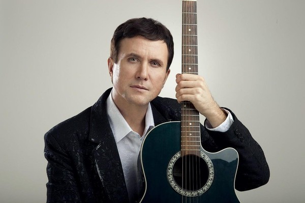 «Там, где клен шумит над речной волной»