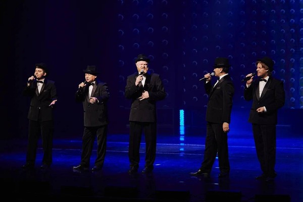 Крутой концерт посвященный Международному женскому дню