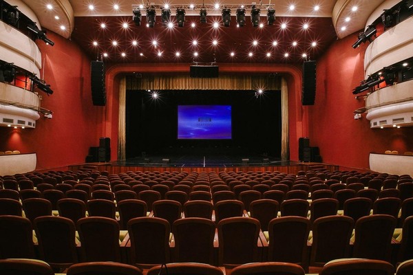 Праздничный концерт к 8 Марта