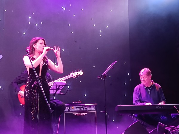 Букет весенних мелодий