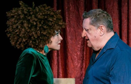 Мокрая курица, а не муж