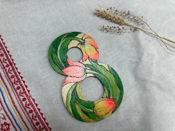 Мастер-класс по промысловой росписи «С праздником!»