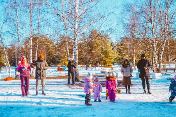«Любимым, нежным и прекрасным» музыкально-интерактивная программа